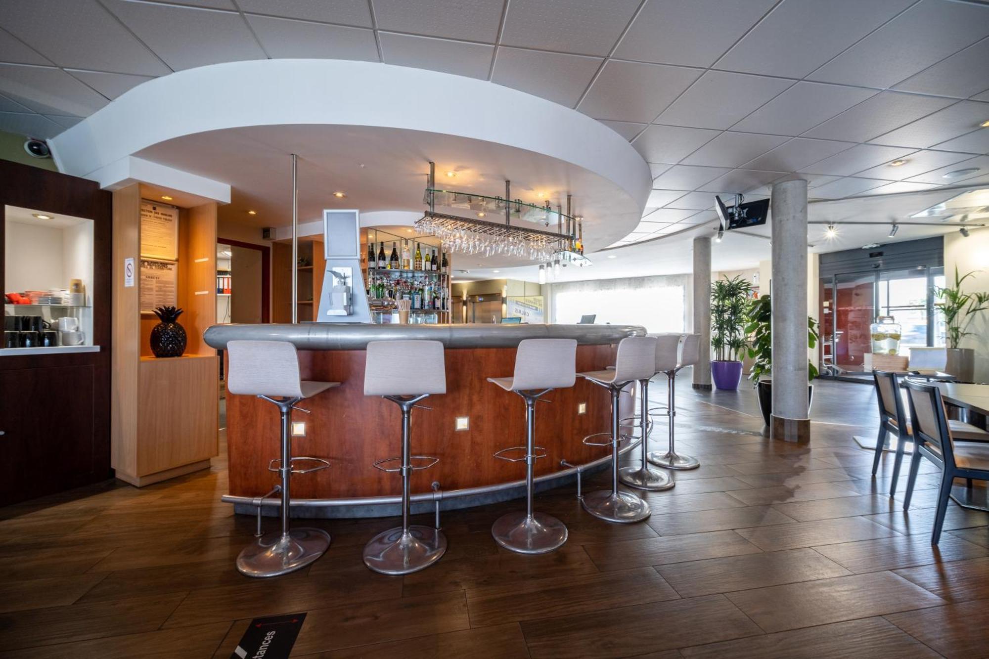 B&B Hotel Calais Terminal Cite Europe 4 Etoiles Coquelles Eksteriør bilde
